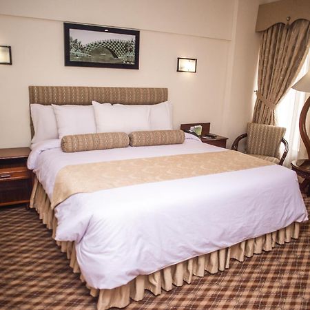 Mehran Hotel Καράτσι Εξωτερικό φωτογραφία